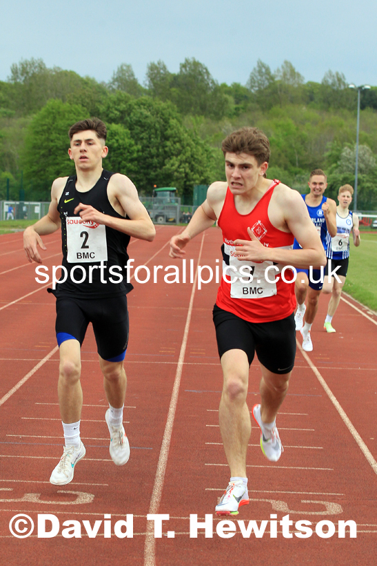 BMC 800 metres, Monday, May 9th, BMC Chester le Street, County Durham. Photo: David T. Hewitson/Sports for All Pics